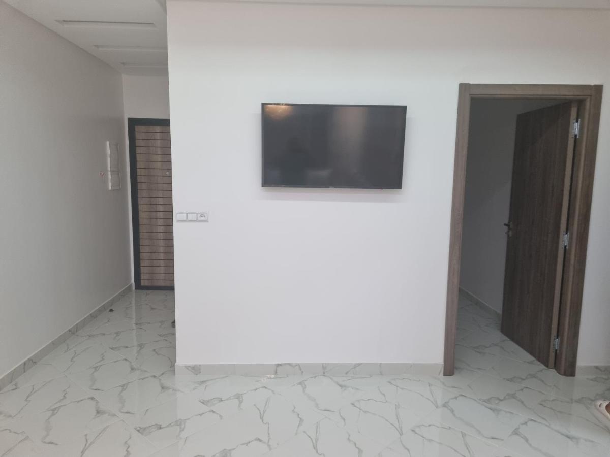 Chorouk Apartment 纳祖尔 外观 照片