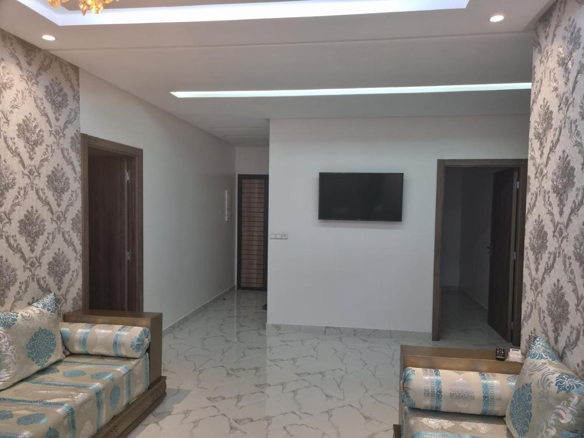 Chorouk Apartment 纳祖尔 外观 照片